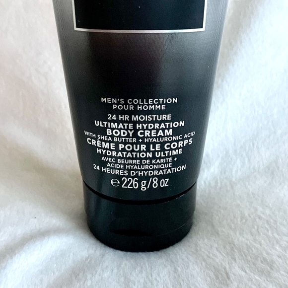 Graphite 24 hr Moisture Hydrating Body Cream - Picture 3 of 11